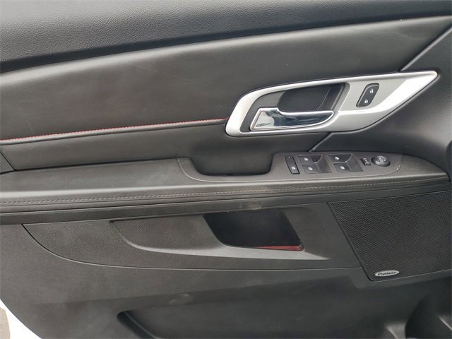 Used 2017 GMC Terrain SLE w/ Convenience Package image 8