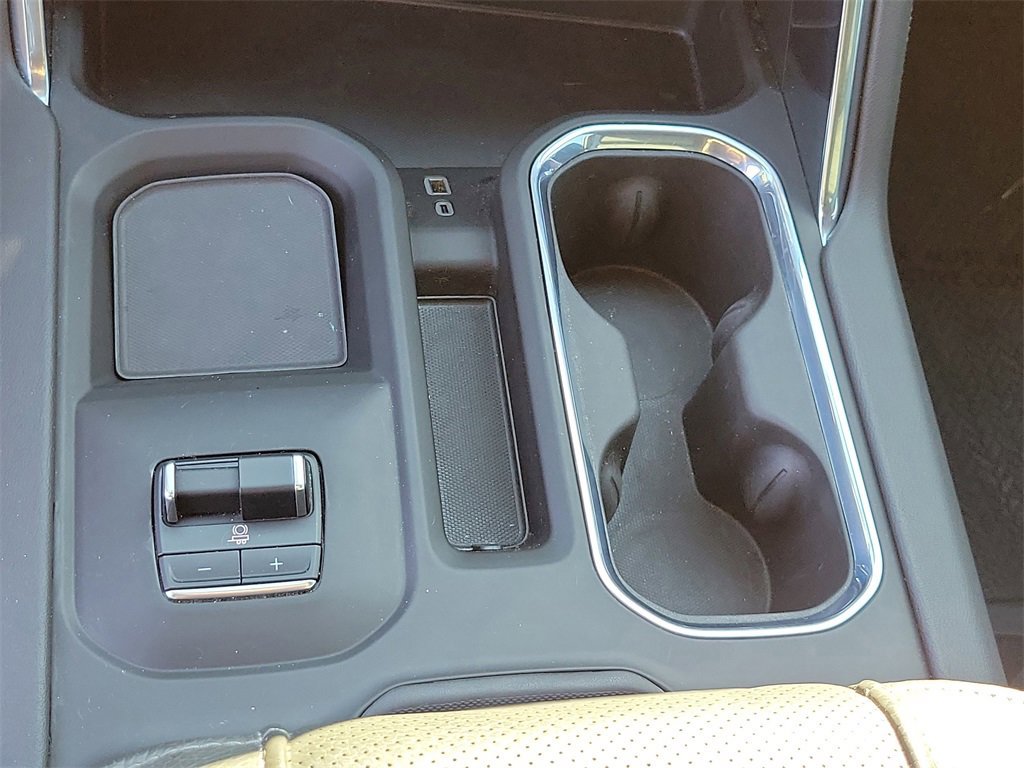 Used 2025 GMC Sierra 2500 Denali w/ Technology Package image 32