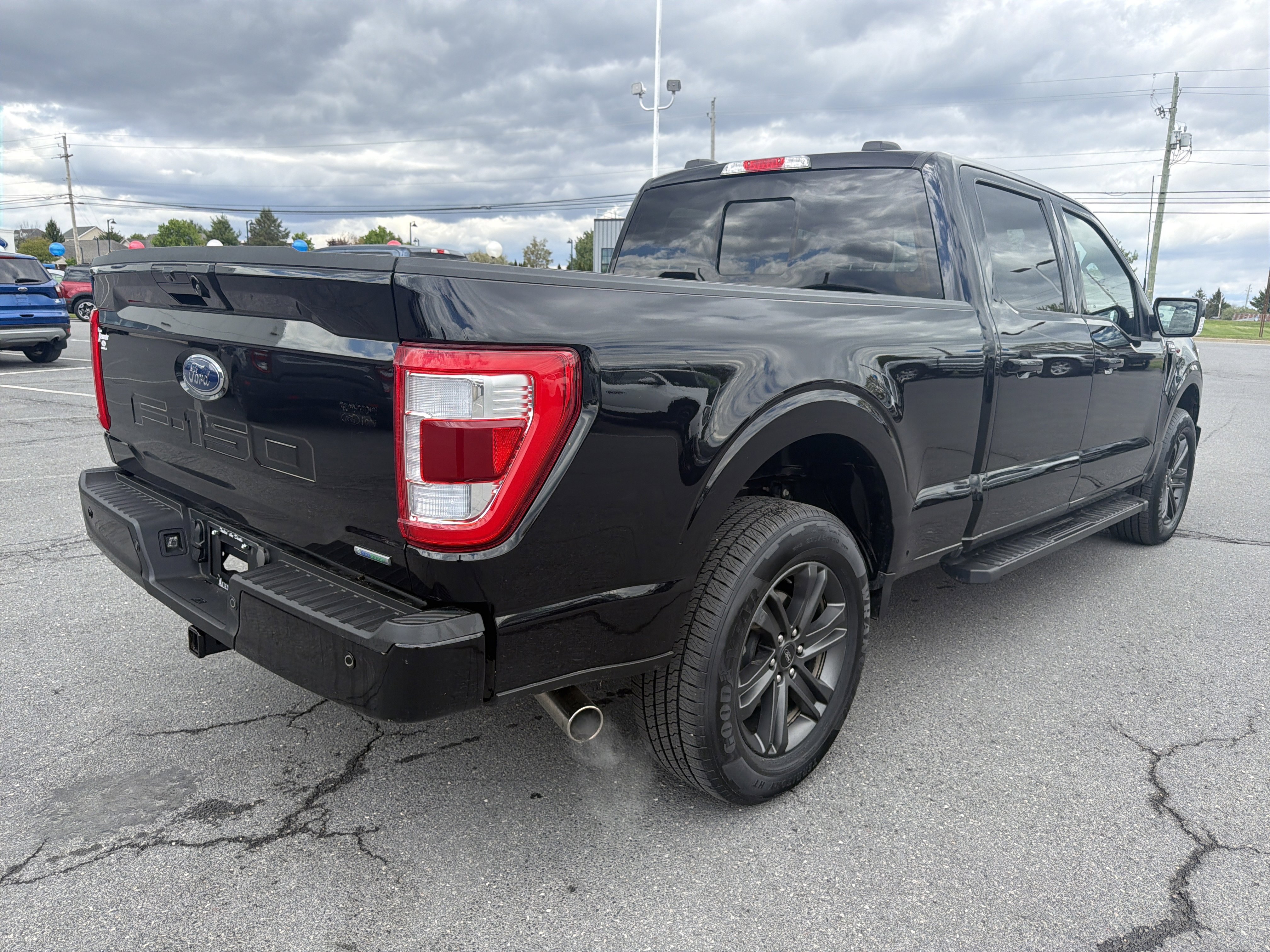 Certified 2023 Ford F150 Lariat w/ Equipment Group 502A High AWD/4WD image 3