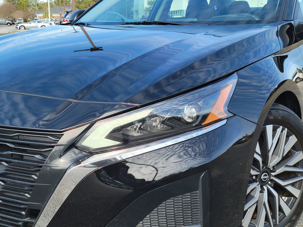 Used 2024 Nissan Altima 2.5 SV image 9
