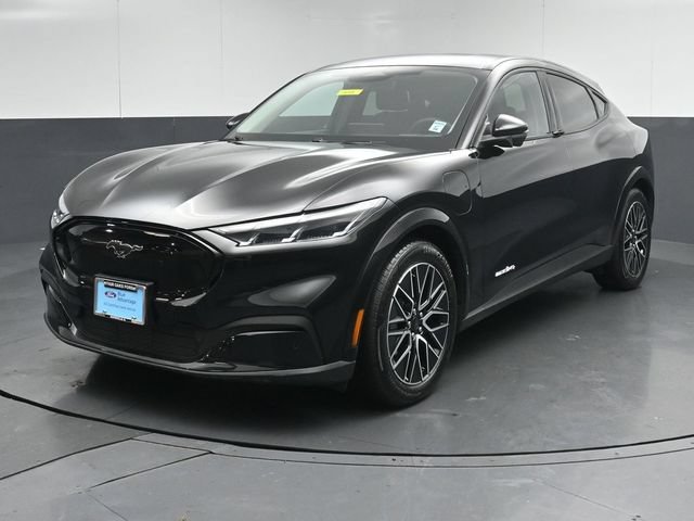 Certified 2025 Ford Mustang Mach-E Premium AWD/4WD image 3