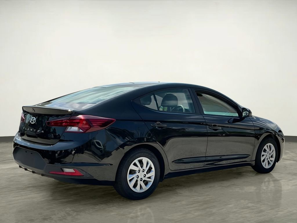 Used 2020 Hyundai Elantra SE image 7