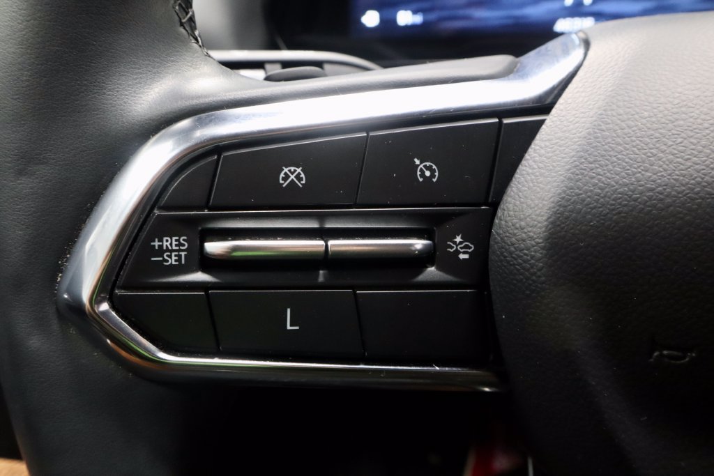 Used 2025 Chevrolet Equinox LT FWD image 27