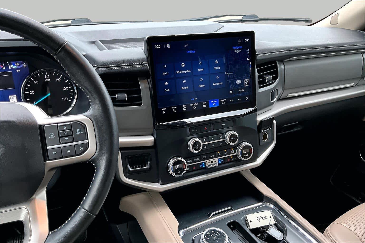 Certified 2024 Ford Expedition XLT RWD image 7