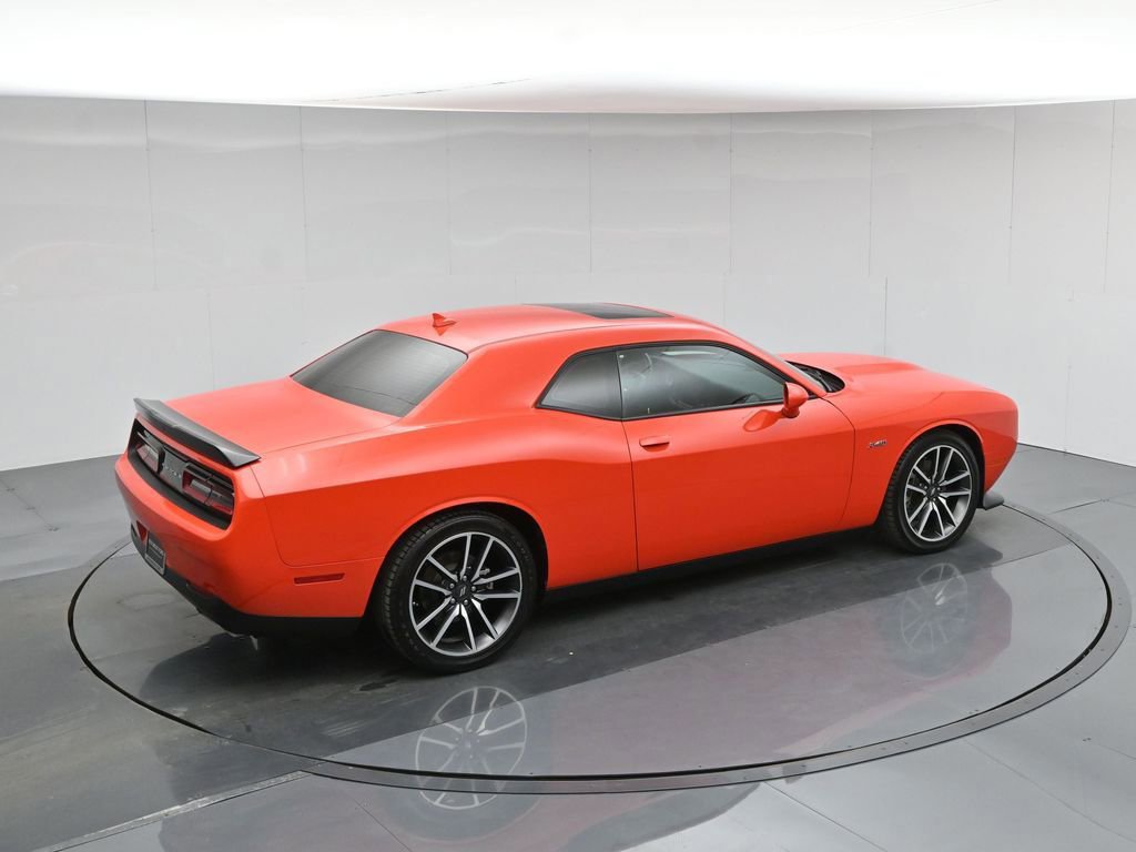 Used 2023 Dodge Challenger R/T image 14