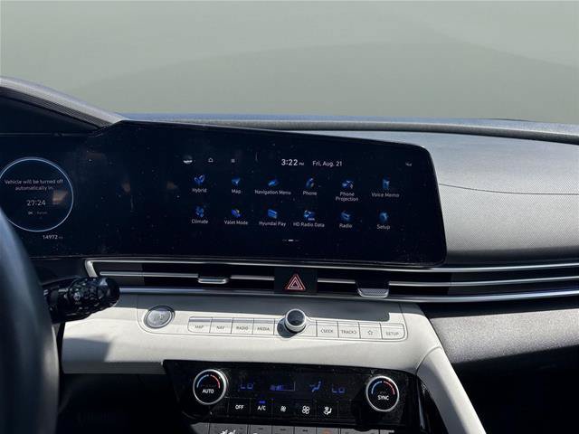 Used 2023 Hyundai Elantra Limited FWD image 23