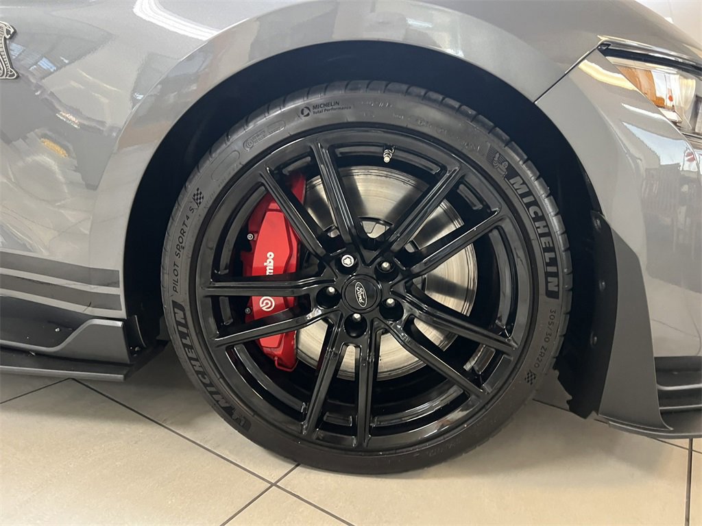 Certified 2021 Ford Mustang Shelby GT500 w/ Technology Package image 13