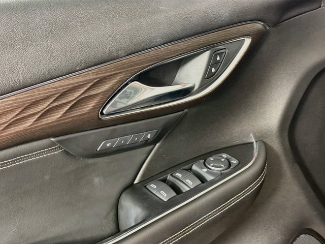 Used 2023 Buick Envision Avenir FWD image 19