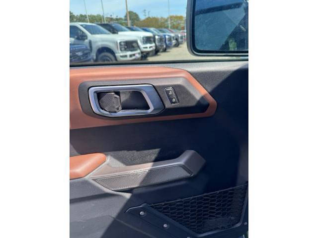 Certified 2022 Ford Bronco Outer Banks image 9