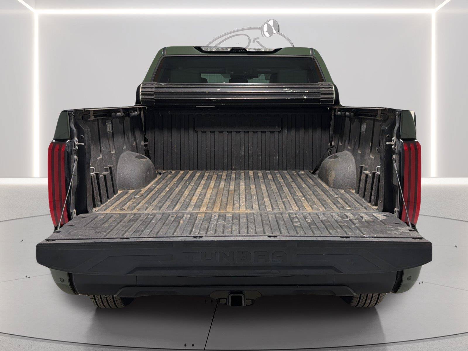 Used 2023 Toyota Tundra SR5 w/ SR5 Premium Package AWD/4WD image 11