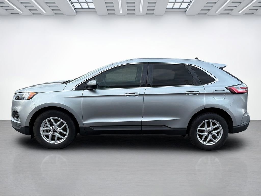 Certified 2024 Ford Edge SEL w/ Convenience Package image 2
