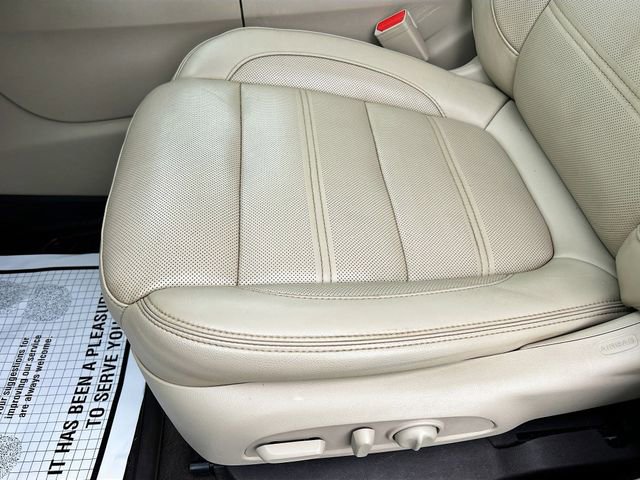 Used 2019 GMC Acadia Denali w/ Technology Package AWD/4WD image 22