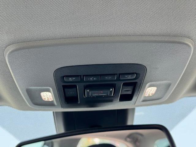 Used 2020 Toyota Camry XSE image 18