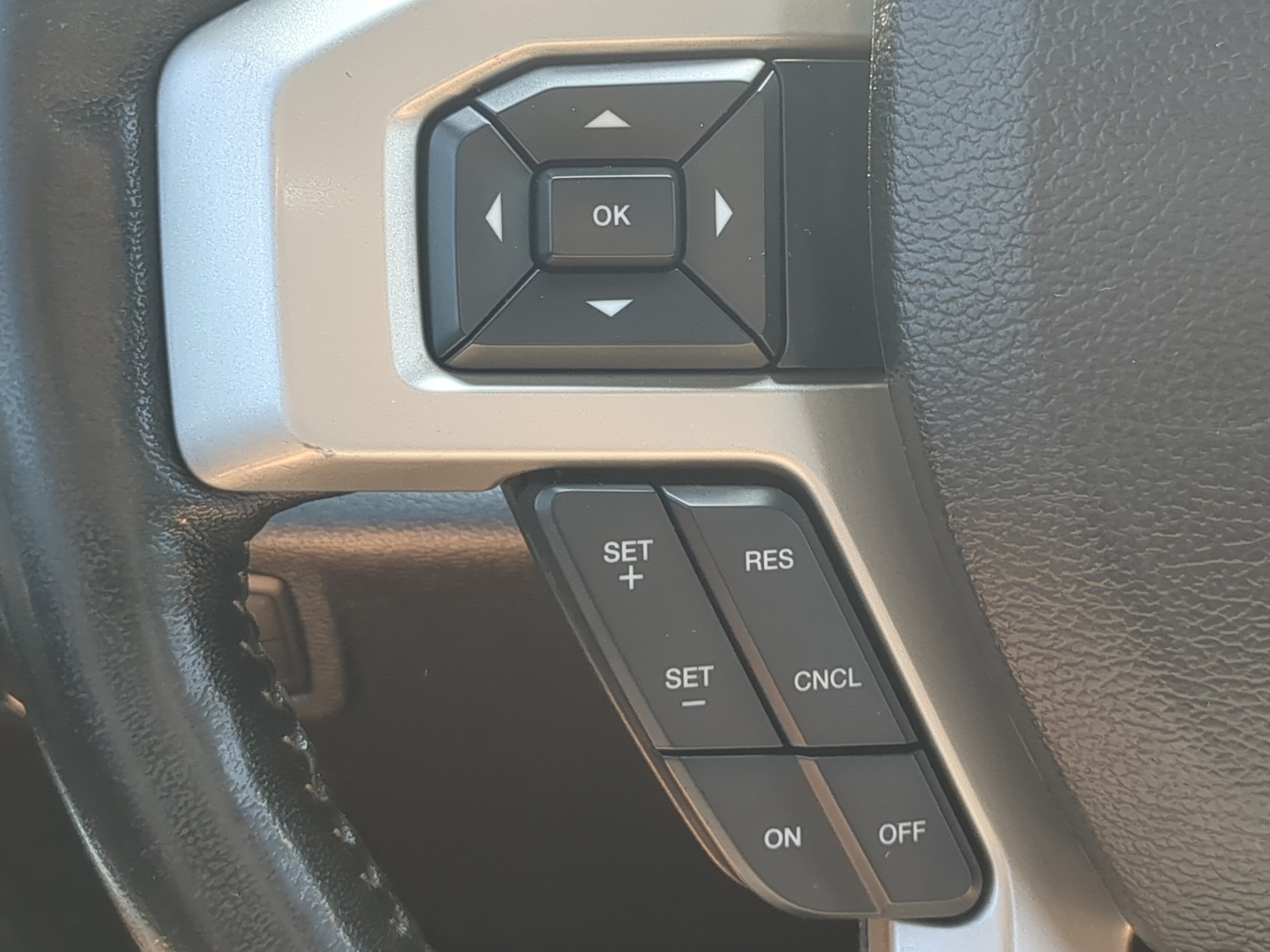 Certified 2018 Ford F250 Lariat w/ Chrome Package AWD/4WD image 23