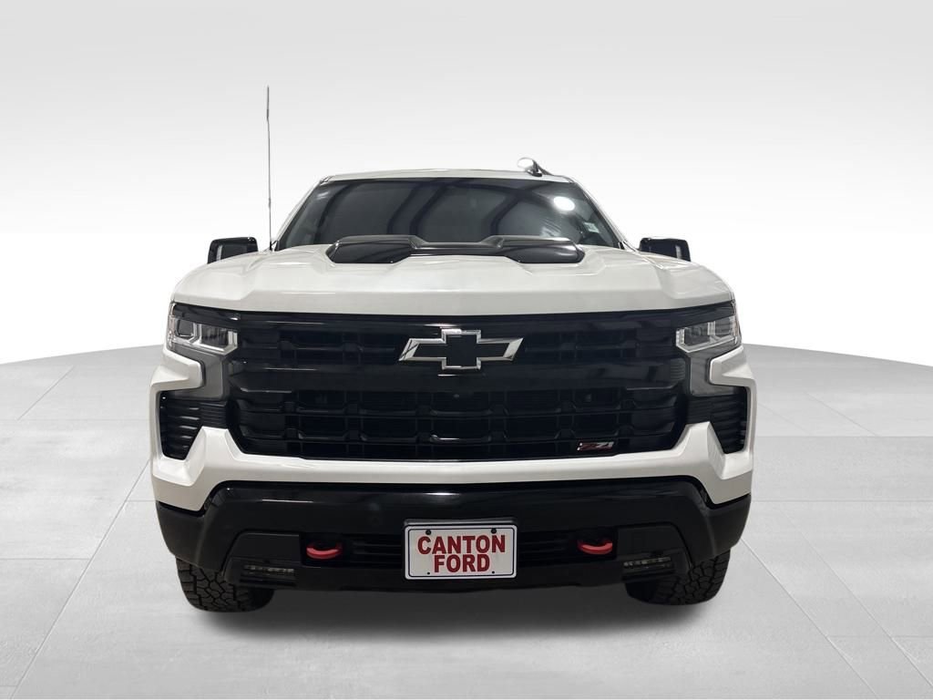 Used 2022 Chevrolet Silverado 1500 LT Trail Boss w/ LT Trail Boss Premium Package image 9