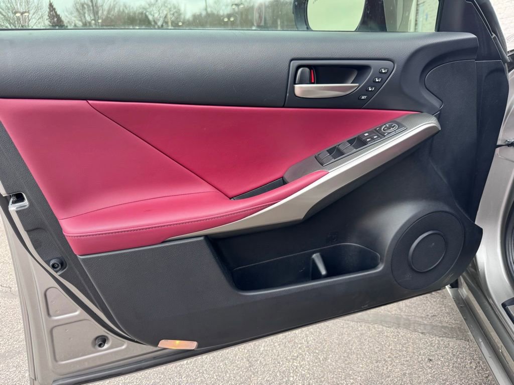 Used 2018 Lexus IS 350 F Sport image 23