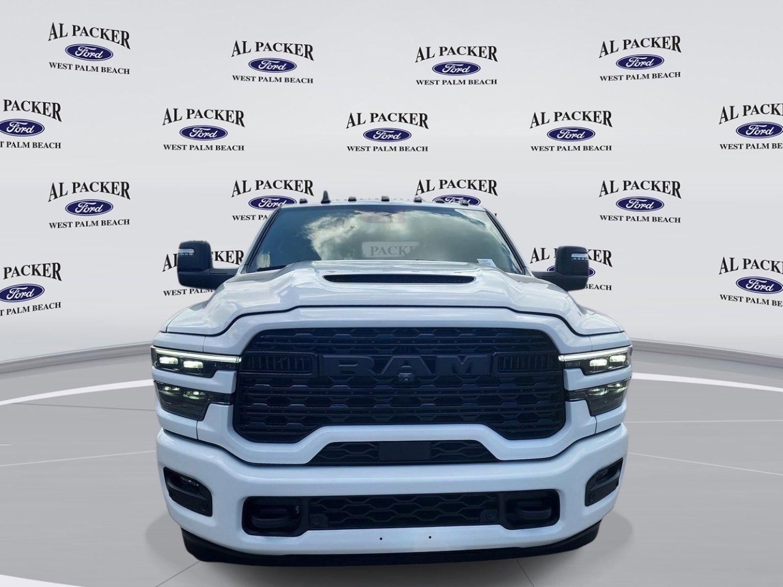 Used 2026 RAM 2500 Limited AWD/4WD image 8