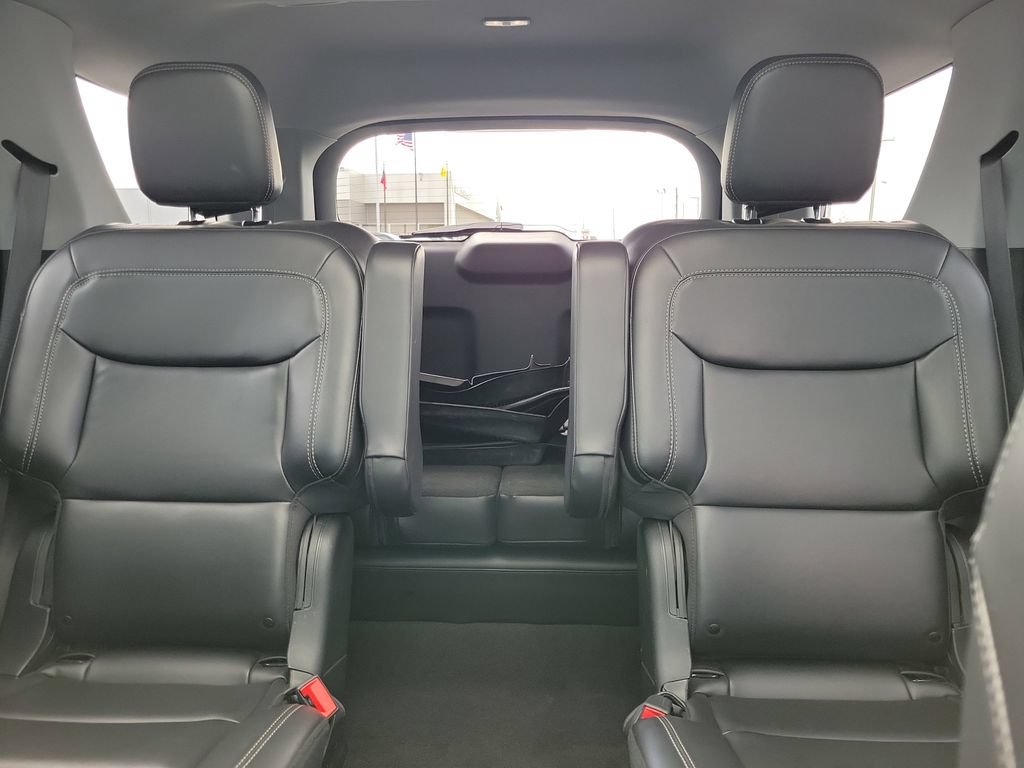 Certified 2023 Ford Explorer XLT w/ Equipment Group 202A AWD/4WD image 17