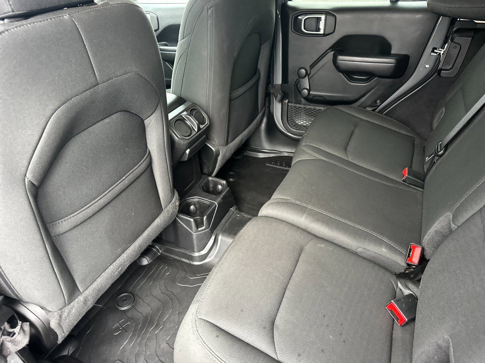 Used 2021 Jeep Wrangler Unlimited Sport image 11