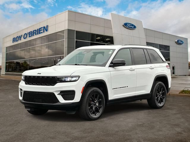 Used 2024 Jeep Grand Cherokee Altitude