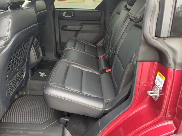 Certified 2025 Ford Bronco Badlands AWD/4WD image 30