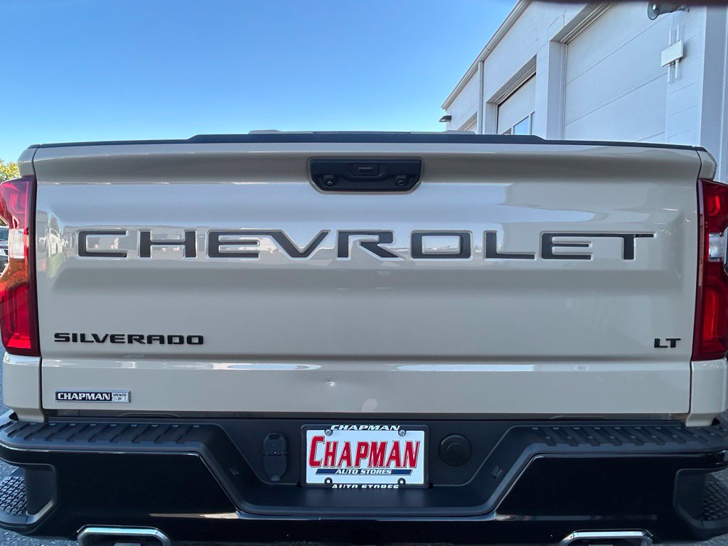 Used 2023 Chevrolet Silverado 1500 LT Trail Boss w/ LPO, Dark Essentials Package AWD/4WD image 24