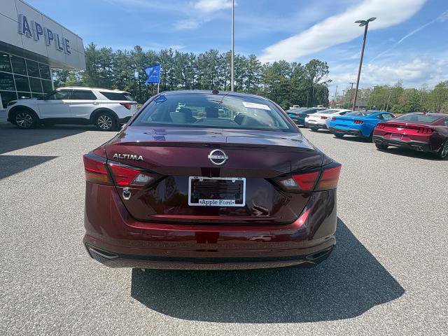Used 2025 Nissan Altima 2.5 SV FWD image 4