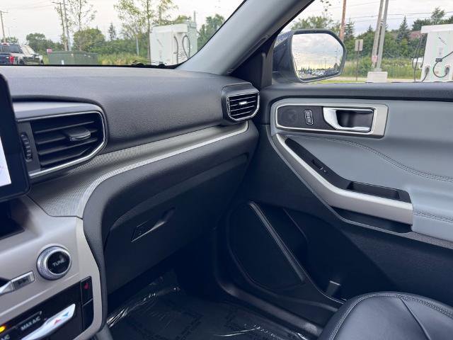 Certified 2023 Ford Explorer XLT w/ Equipment Group 202A image 25