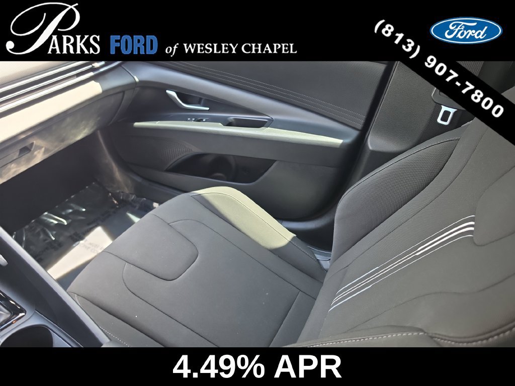 Used 2024 Hyundai Elantra SEL FWD image 14