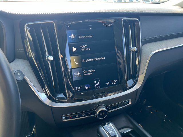 Used 2021 Volvo V60 T5 Cross Country image 22