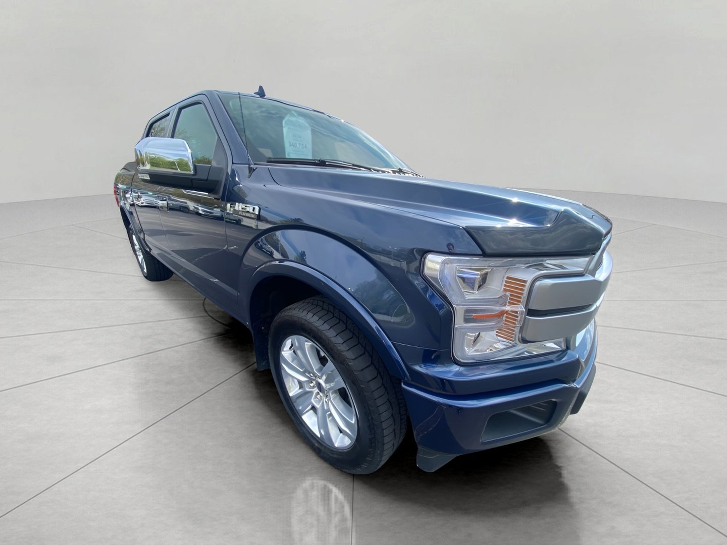 Certified 2019 Ford F150 Platinum w/ Equipment Group 701A Luxury AWD/4WD image 1
