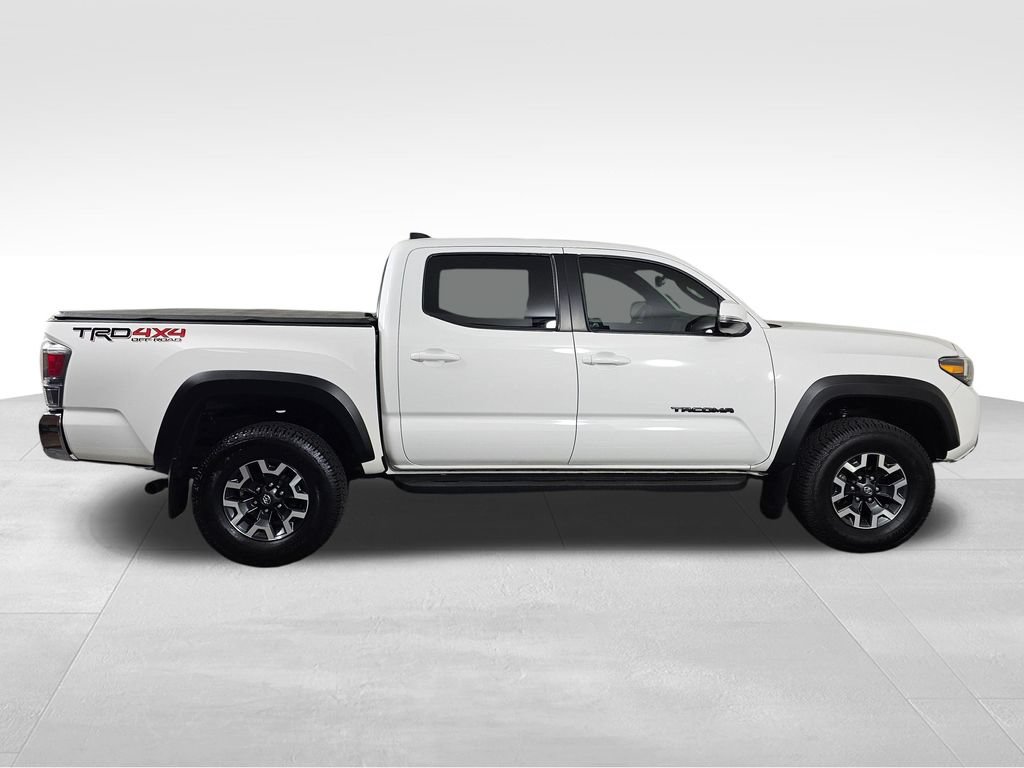 Used 2023 Toyota Tacoma TRD Off-Road AWD/4WD image 8
