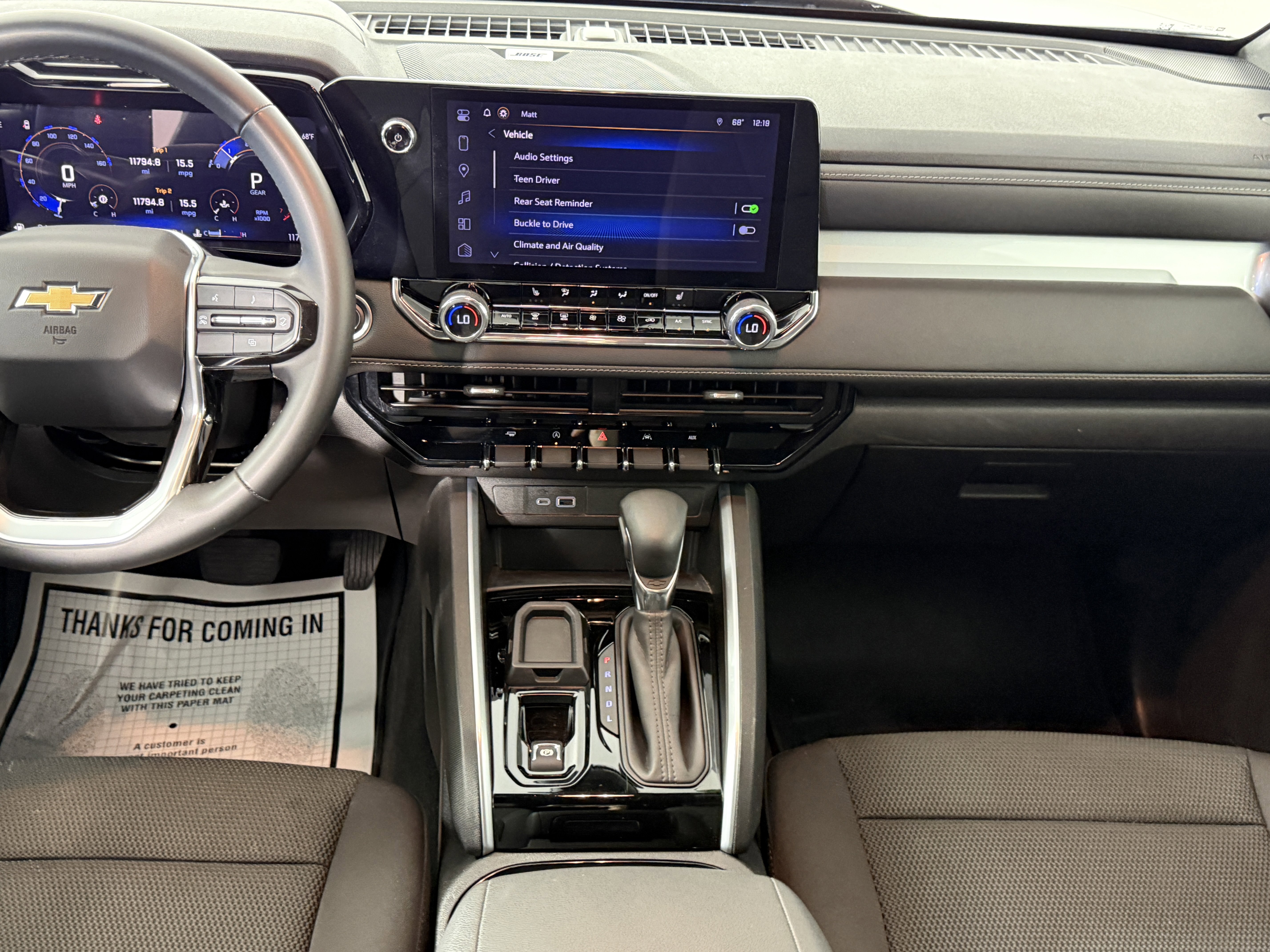 Used 2024 Chevrolet Colorado LT w/ LT Convenience Package II image 12