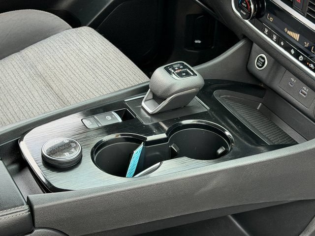 Used 2023 Nissan Rogue SV AWD/4WD image 19