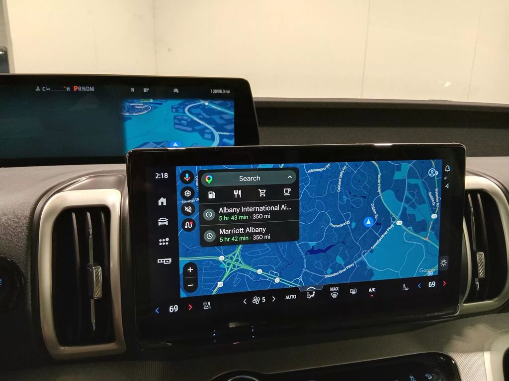 Certified 2025 Ford Expedition Active AWD/4WD image 23