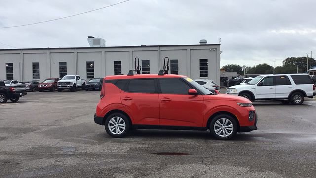 Used 2022 Kia Soul LX image 4
