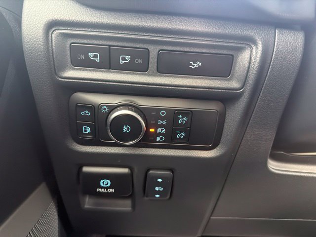 Certified 2024 Ford F150 Lariat AWD/4WD image 17