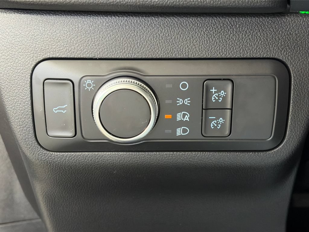 Certified 2022 Ford Escape SE w/ SE Sport Appearance Package AWD/4WD image 24