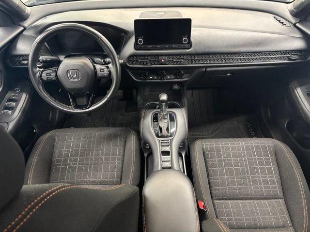 Used 2023 Honda HR-V Sport image 2