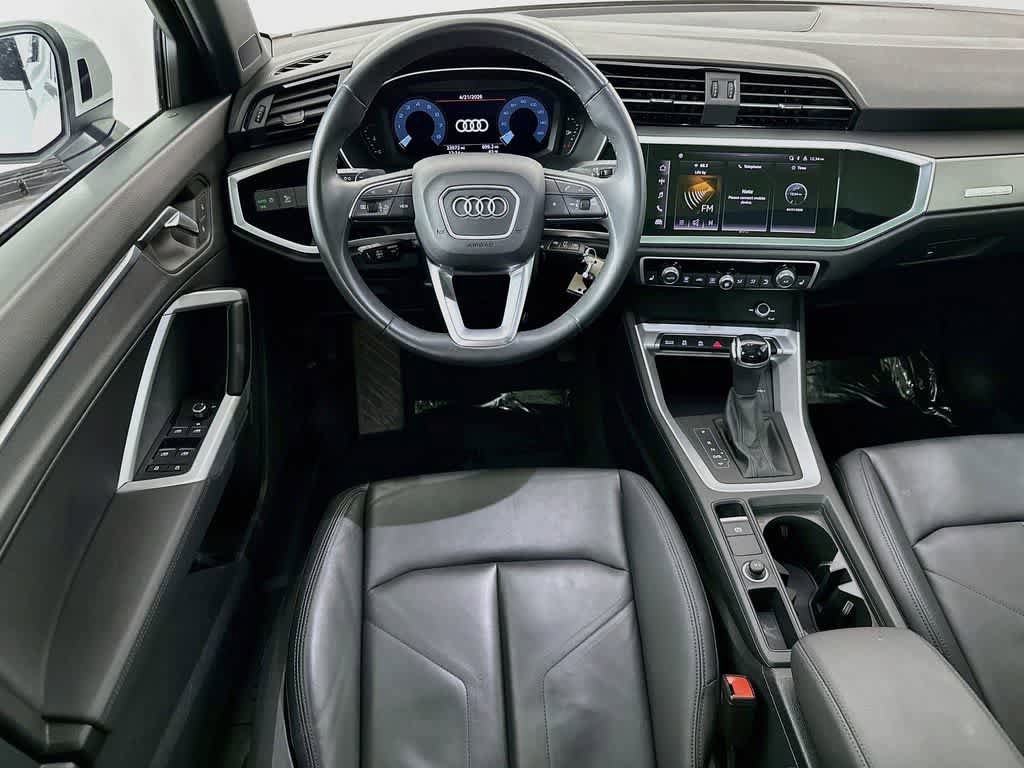 Used 2025 Audi Q3 2.0T Premium AWD/4WD image 10