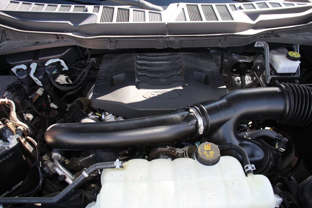 Certified 2022 Ford F150 Platinum w/ Equipment Group 701A High AWD/4WD image 29