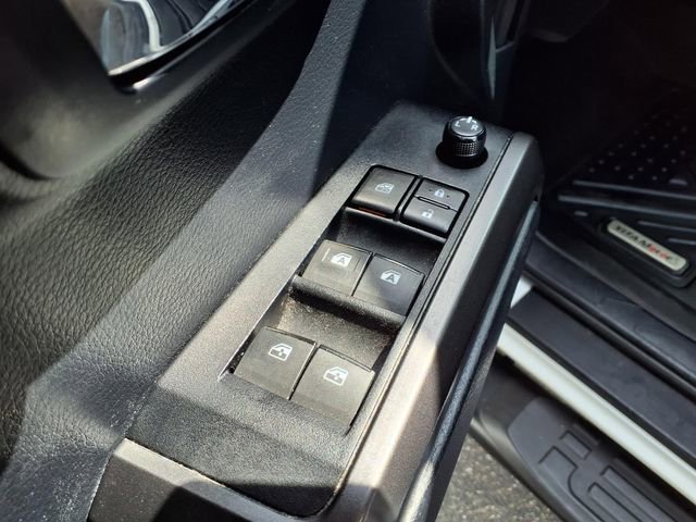 Used 2019 Toyota Tacoma TRD Sport w/ Technology Package RWD image 15