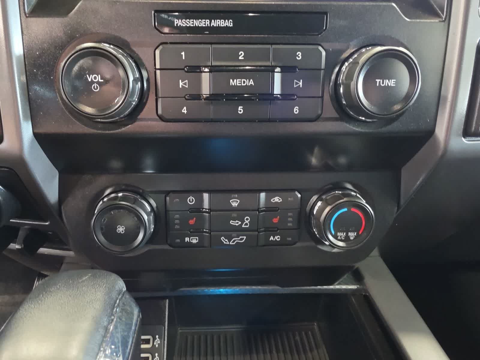 Certified 2019 Ford F150 XLT w/ Equipment Group 302A Luxury AWD/4WD image 22