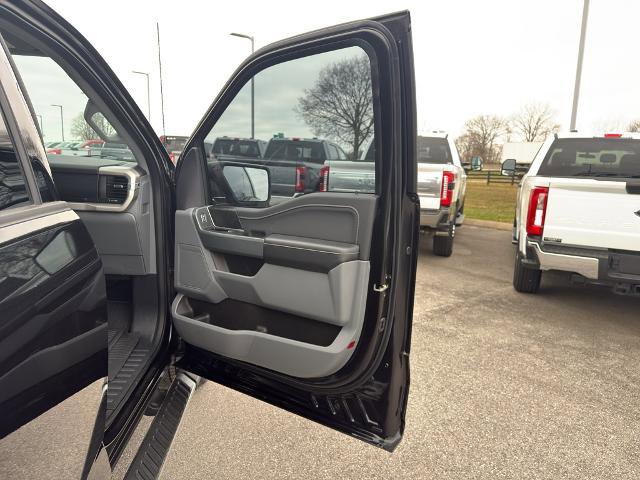 Certified 2021 Ford F150 XLT w/ Equipment Group 302A High image 14