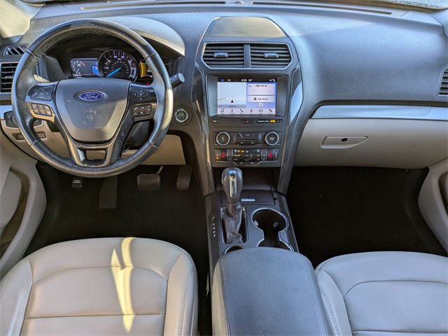 Certified 2019 Ford Explorer XLT w/ Equipment Group 202A image 15