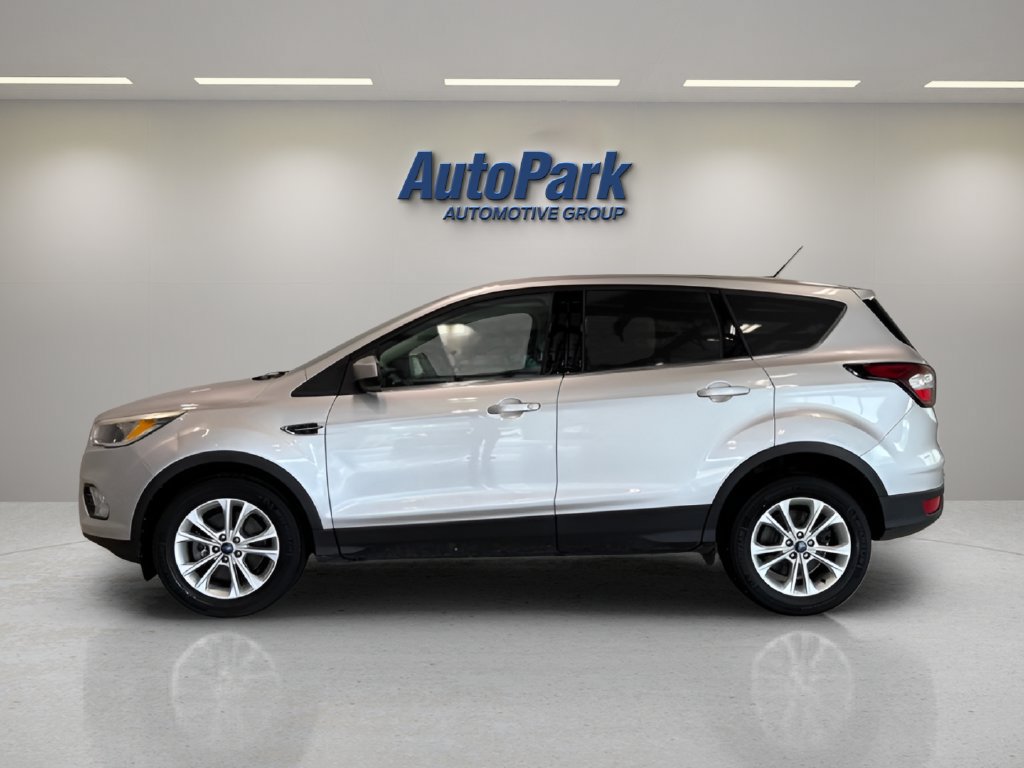 Certified 2017 Ford Escape SE FWD image 4