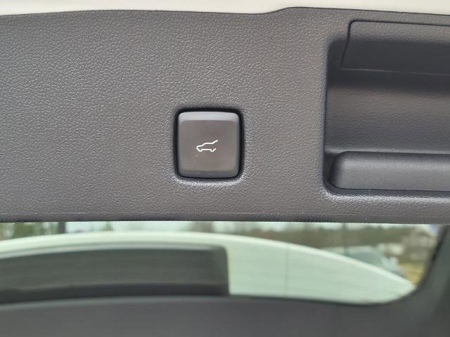 Certified 2021 Ford Escape Titanium image 13