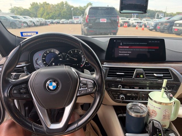 Used 2017 BMW 530i RWD image 14