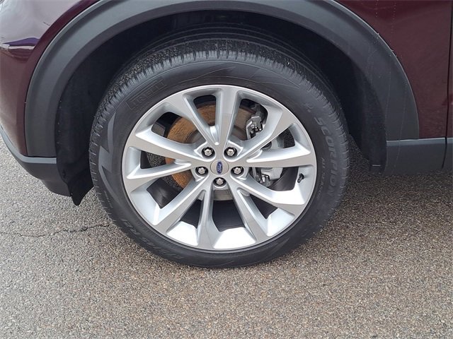 Certified 2023 Ford Explorer Platinum w/ Technology Package image 9