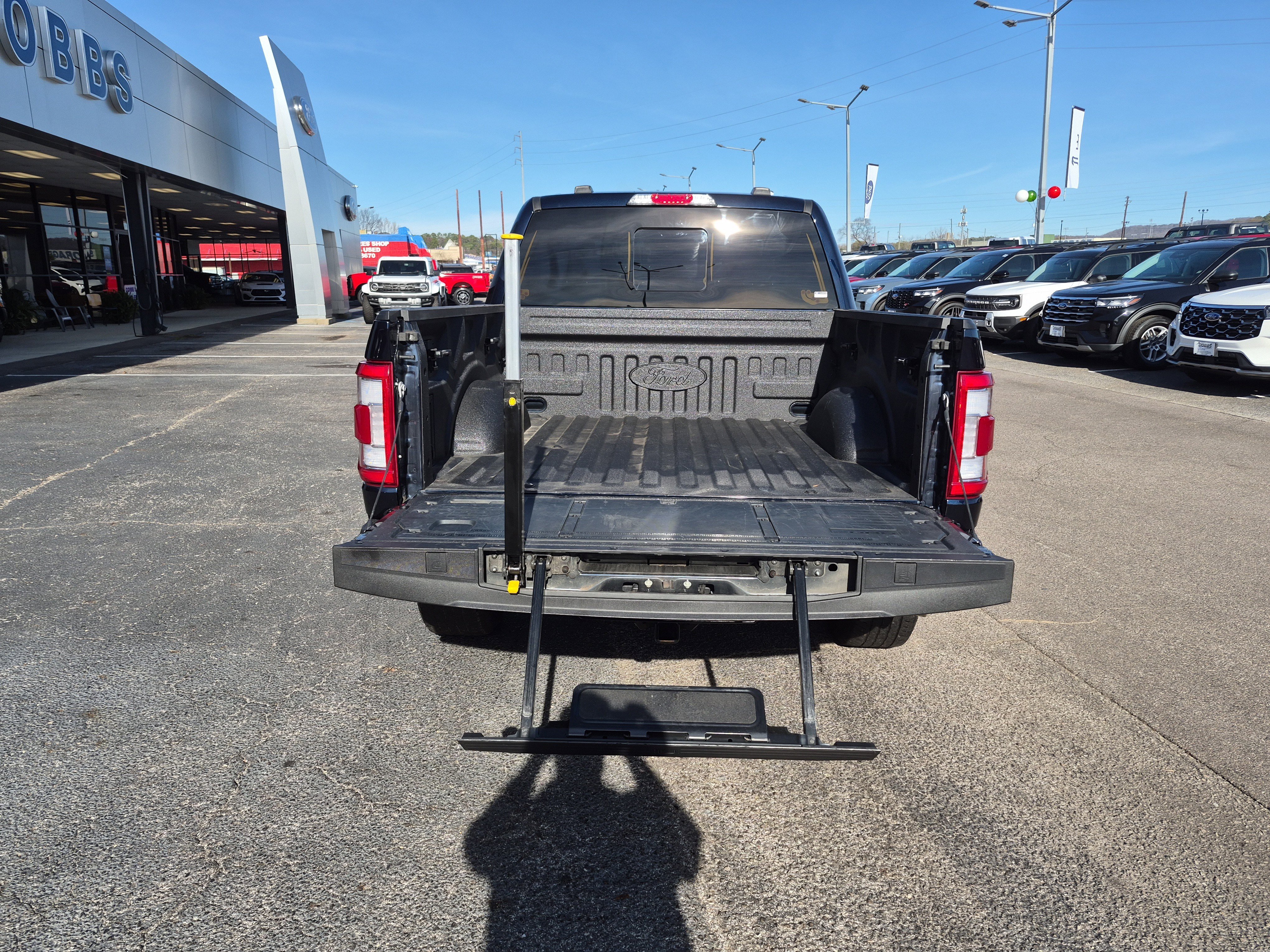 Certified 2023 Ford F150 Platinum w/ Equipment Group 701A High image 7